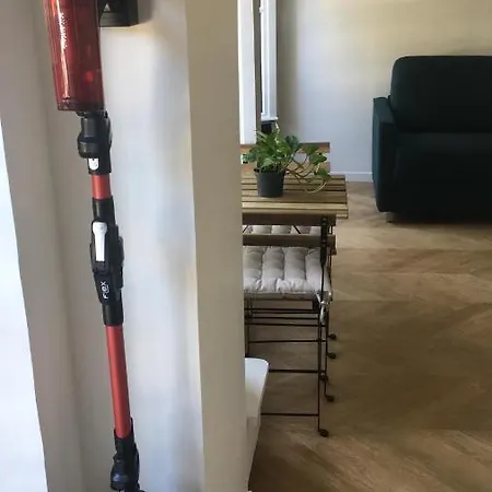 Aux Charmes Parisien Apartamento